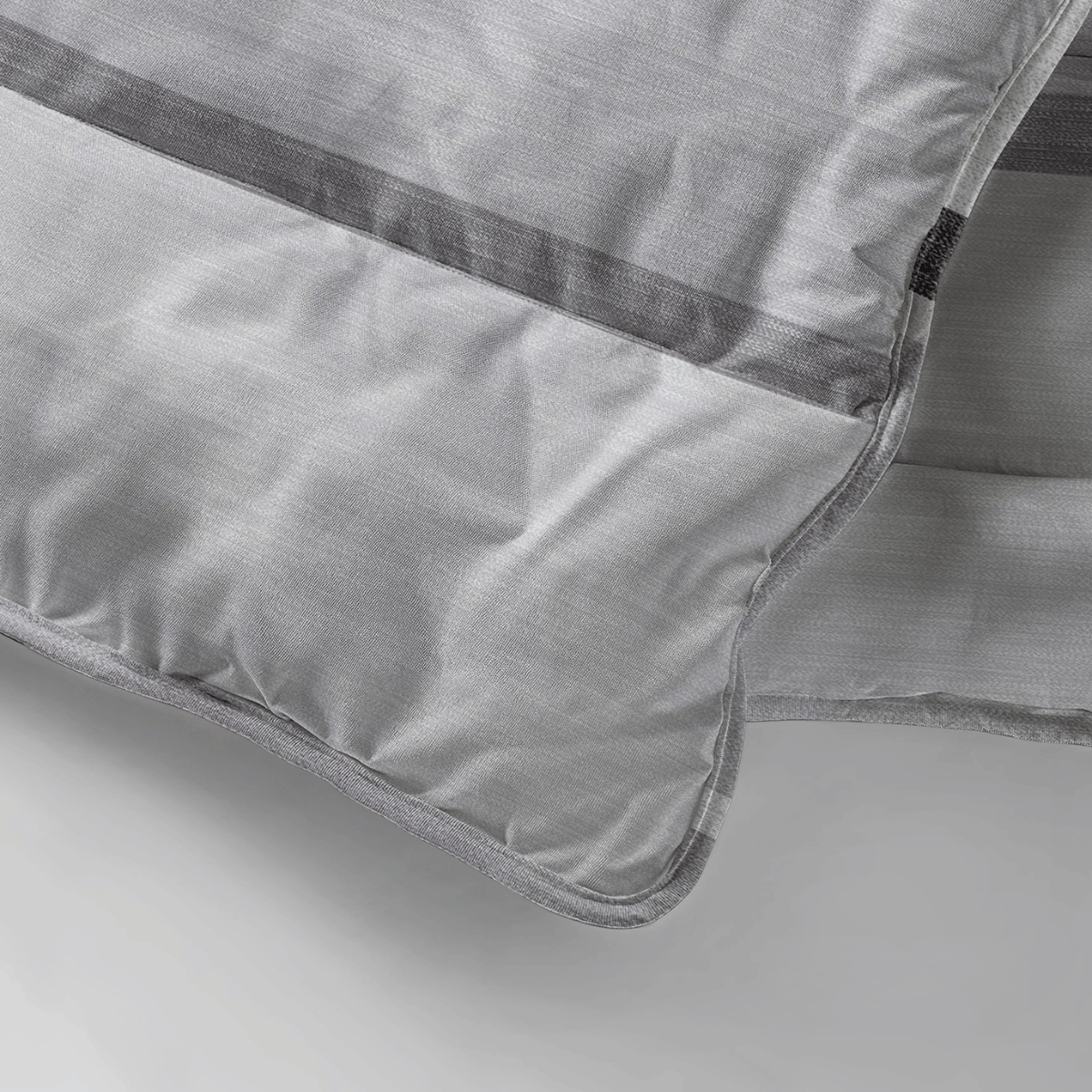 Natural Elegance Awaits with Onceg Shop Easybed Aupe & Leinen